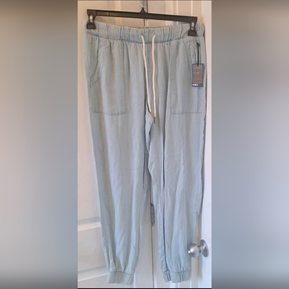 Devoted Light Wash Linen Tencel Jogger Lounge Pants. SMALL. New With Tags.